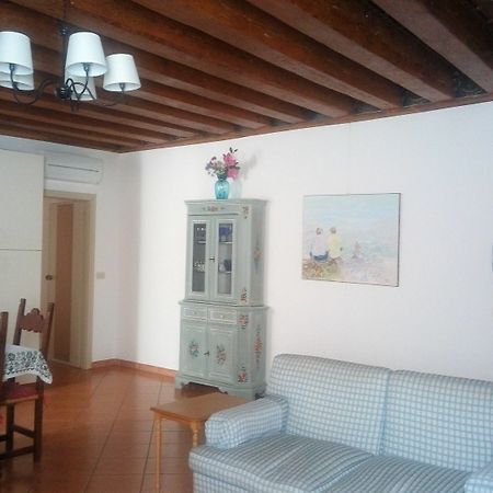 Palazzo Camozzini Apartments فيرونا المظهر الخارجي الصورة