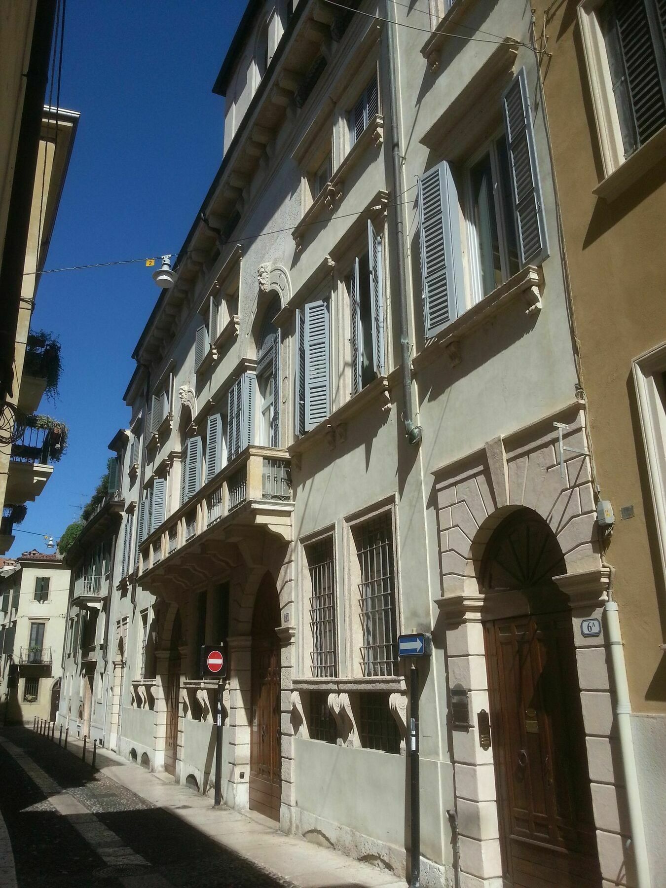 Palazzo Camozzini Apartments فيرونا المظهر الخارجي الصورة