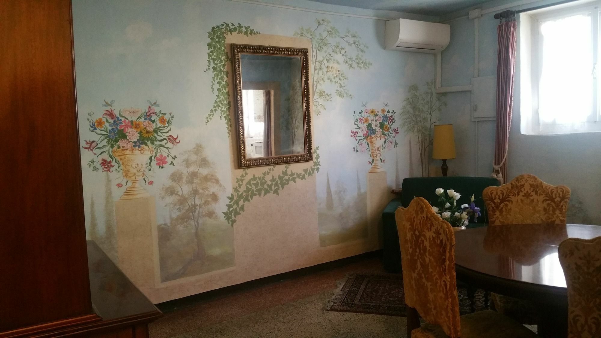 Palazzo Camozzini Apartments فيرونا المظهر الخارجي الصورة