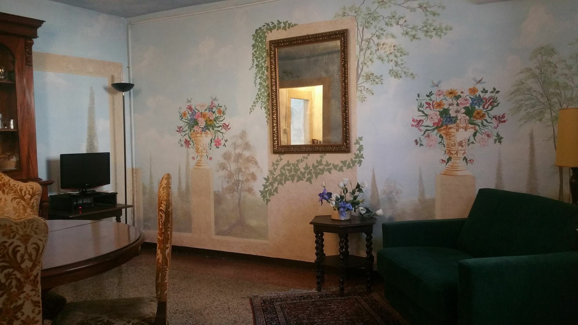 Palazzo Camozzini Apartments فيرونا المظهر الخارجي الصورة